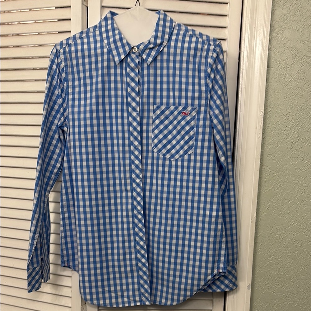 Vineyard Vines Blue and White Casual Button Down Shirt